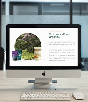 A realistic mock-up of our digital marketing work for Shakomato Farm Organics